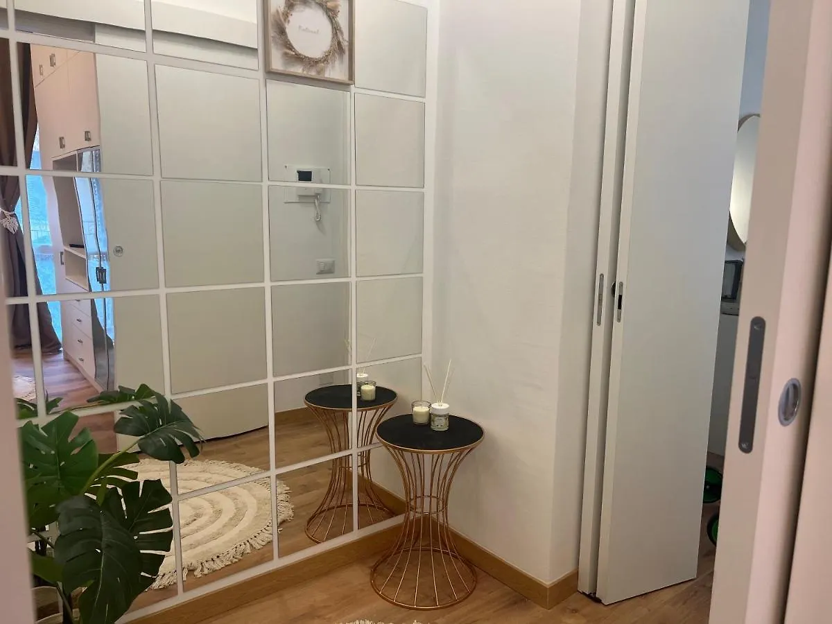 Regina Milano In Bocconi Apartment