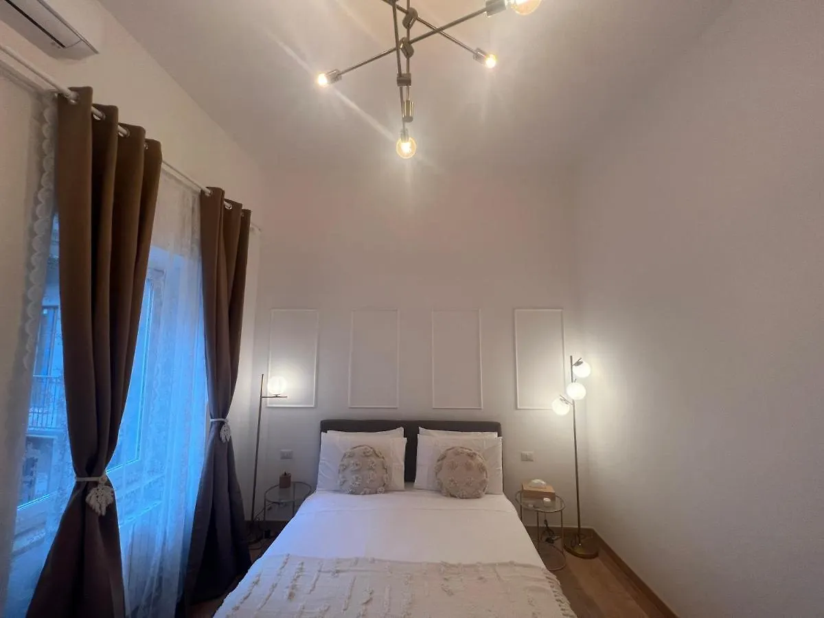 Apartamento Regina Milano In Bocconi Italia